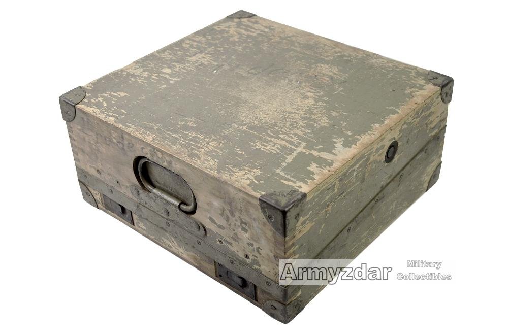 WH/LW Olympia typewriter in box — image 8