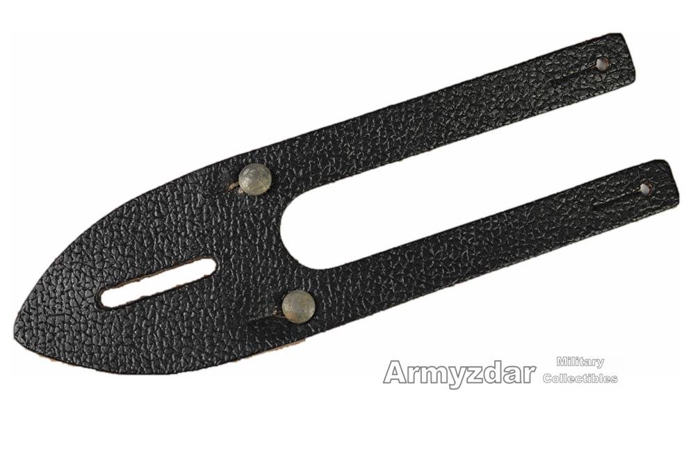 Repro German late war binocular neck strap + buttoning flap – black — image 2