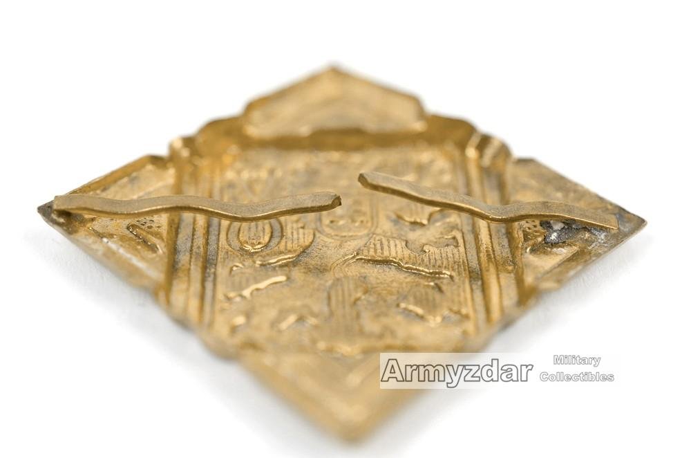 Czechoslovakian visor cap badge — image 3