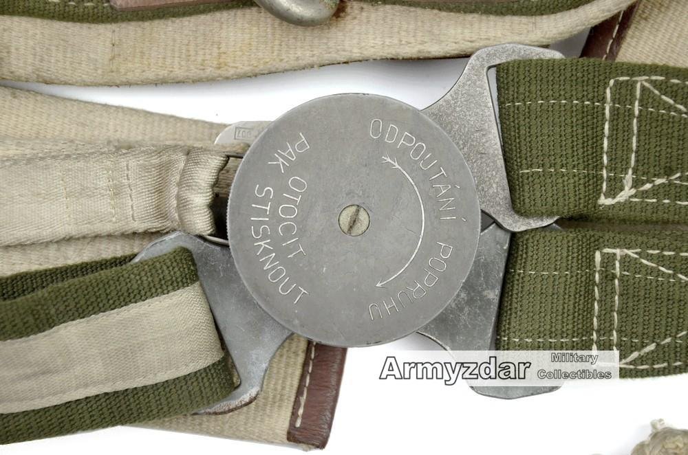 Czechoslovakian patrooper's belt — image 5