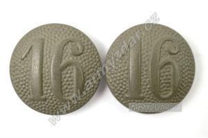 2 shoulderboards buttons number 16