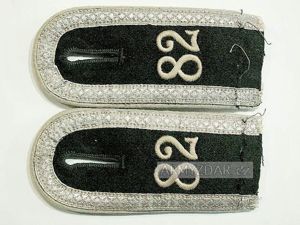 WH shoulderboards – 82