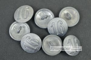 Repro German Shoulder Straps Button nr. 16 '19mm'