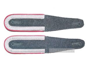 LW shoulderboards – antiaircraft artillery unteroffizier