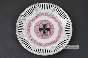 WW1 German patriotic plate 'Eisernes Kreuz' nr.1