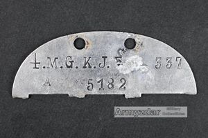 WH Half Dog-tag '4. M.G.J.E.B. 337'