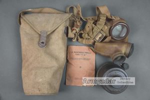 M35 Italian gas mask with bag (Maschera antigas)
