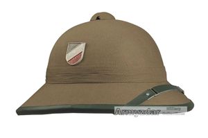 Repro WH tropical helmet with goggles