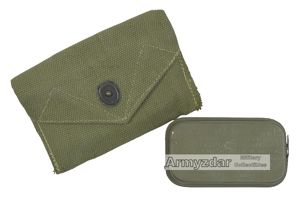 US M1942 OD first aid pouch + dressing
