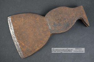 German axe „REX 1942'