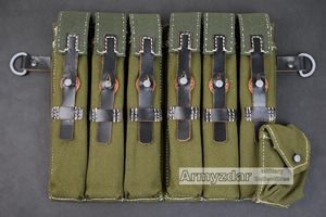 Repro M.P.38u.40 Green pouches (nr.1)