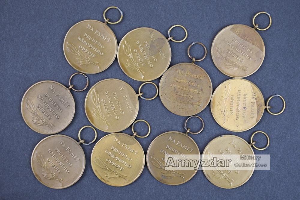 Czechoslovakian medal Za věrnost 1939-1945. — image 3