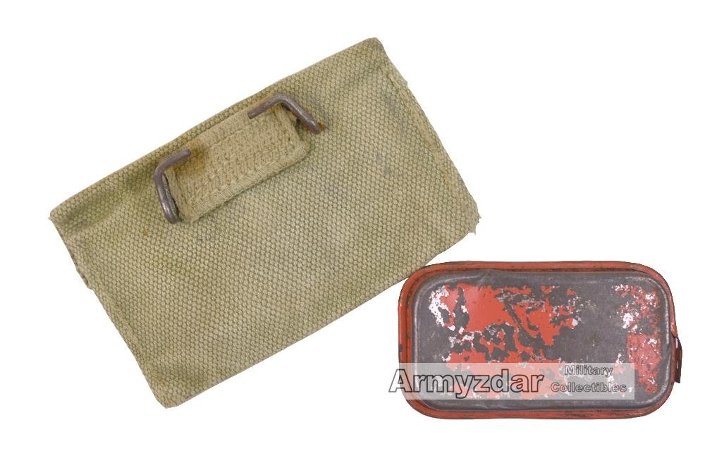 US M1942 Tan first aid pouch + dressing — image 2