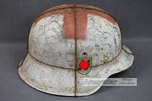 Repro SS M42 Single decal Medic helmet '66/59'