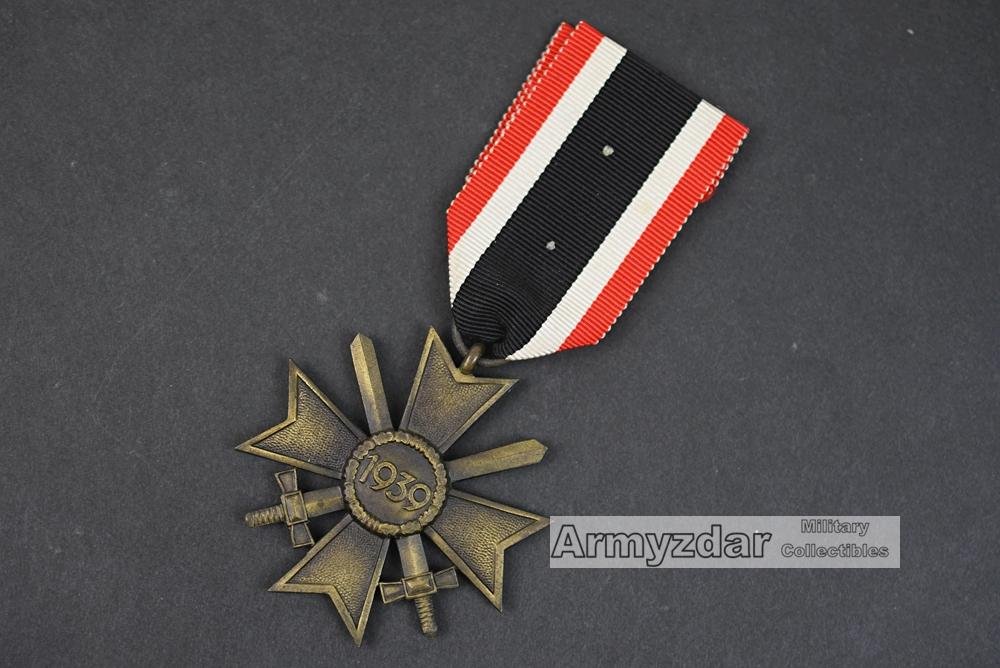 Kriegsverdienstkreuz mit schw. (nr.1) — image 2