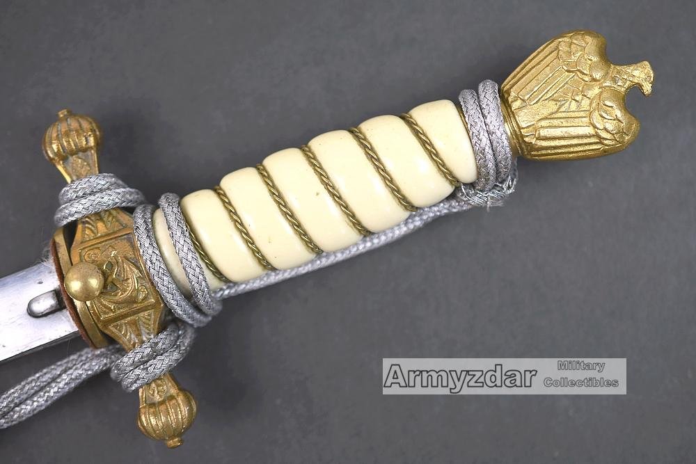 Kriegsmarine dagger 'W K C' — image 2