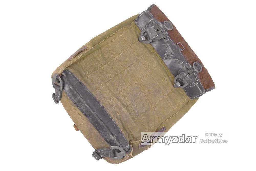 German backpack „Tornister 39' RZfH 1942 — image 2