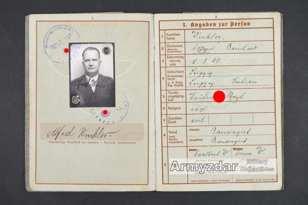 LW Wehrpaß „Fla. M. G. Res. R. 114' — image 3