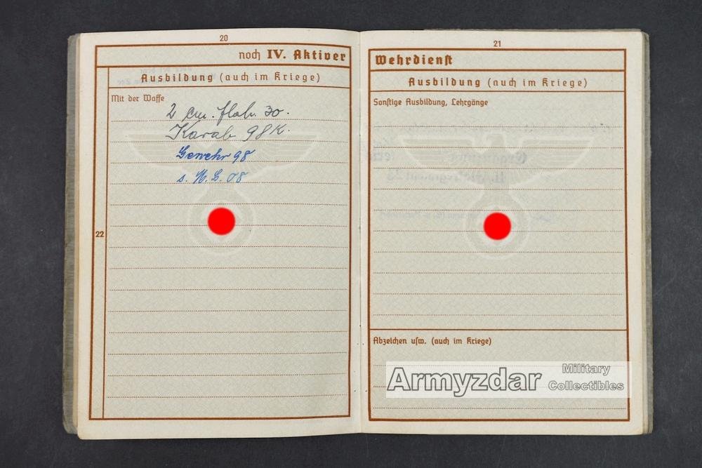 LW Wehrpaß „Fla. M. G. Res. R. 114' — image 8