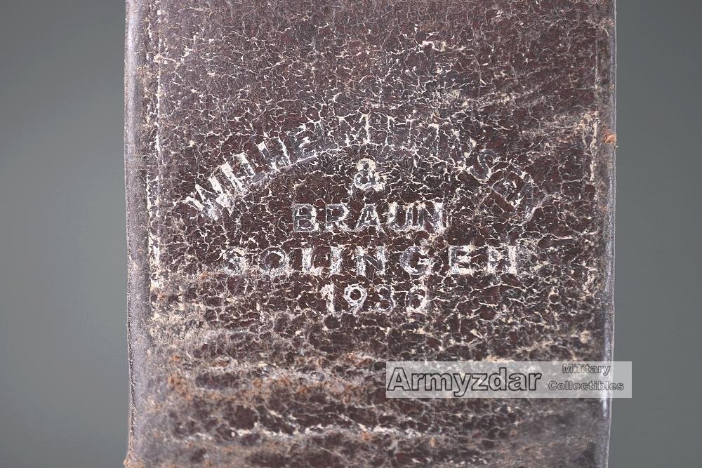 LW Brown bayonet frog 'G.253.I' — image 3