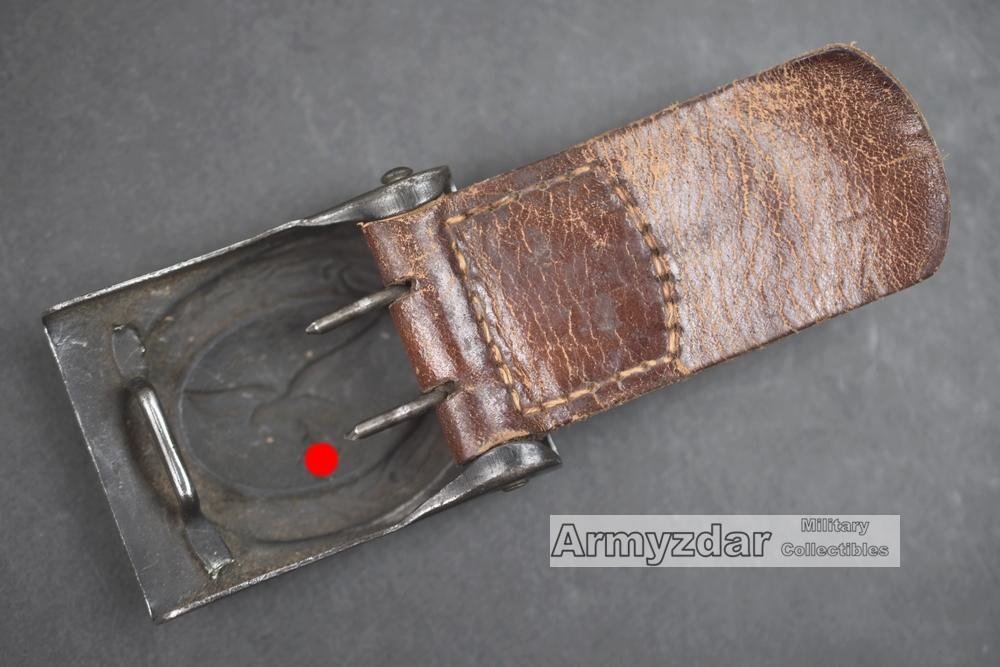 LW Belt buckle '1942' — image 2