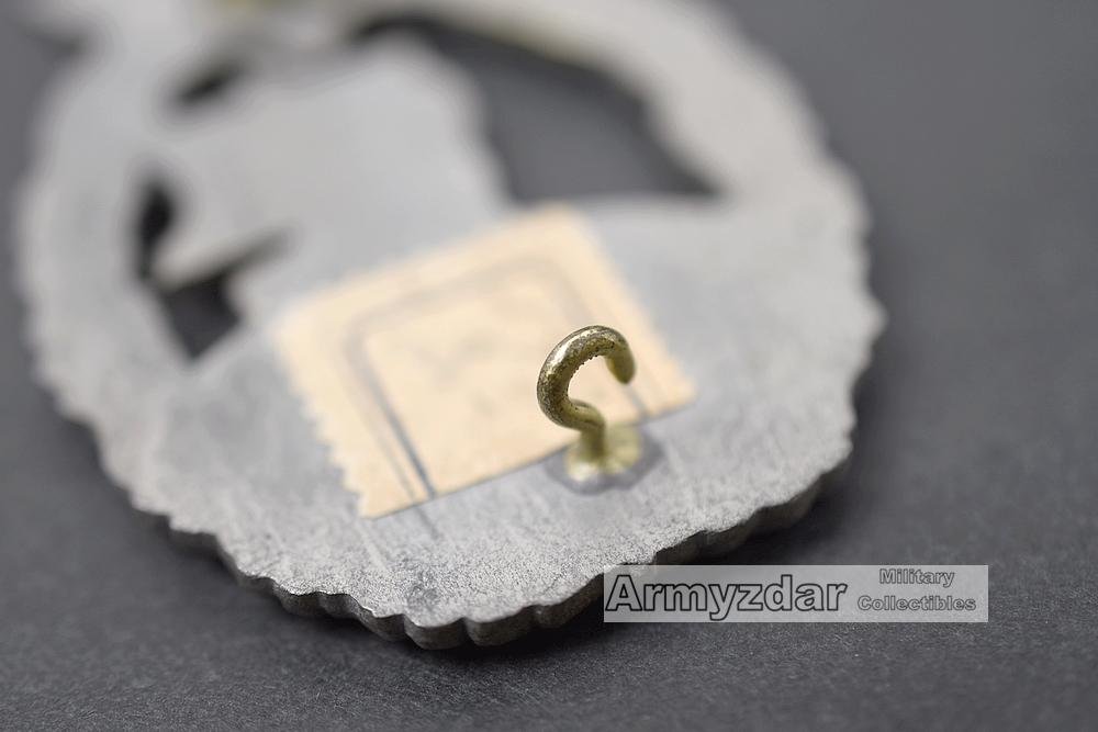 KM Hilfskreuzer-Kriegsabzeichen „Steinhauer&Lück' — image 4