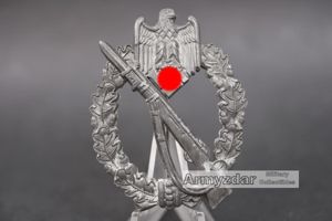 Infanteriesturmabzeichen in silber 'R.S.S.'