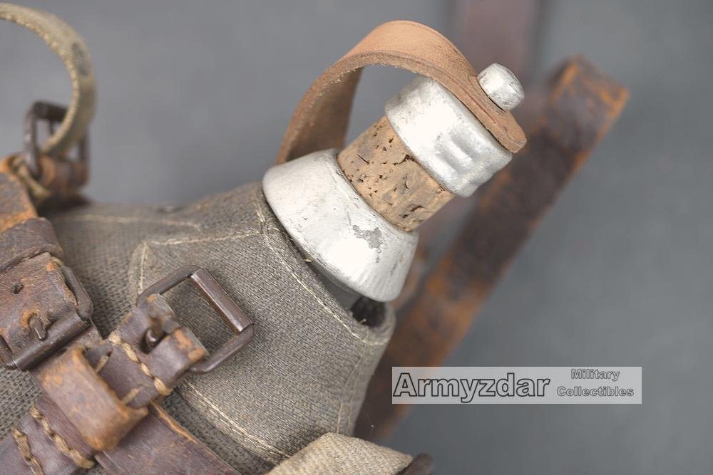 WW1 German medic canteen — image 8