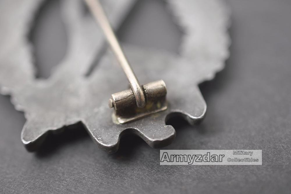 Infanteriesturmabzeichen in silber 'S.H.u.Co.' — image 5