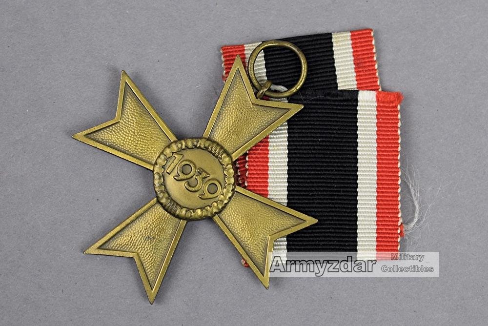 Kriegsverdienstkreuz mit schw. (60) Katz & Deyle — image 2