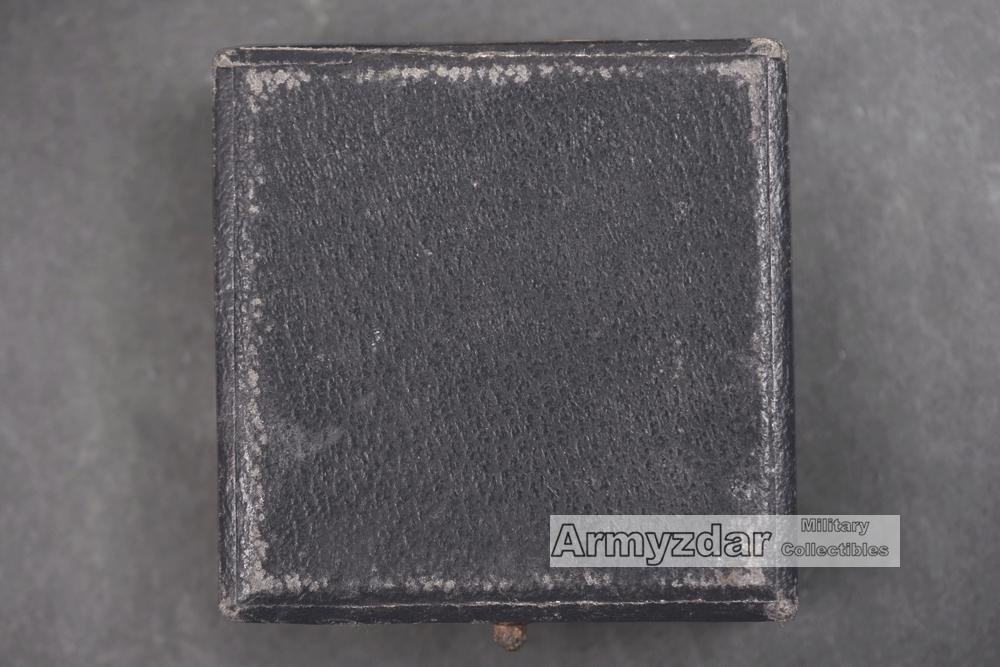 VWA WW2 in Gold (30) „Hauptmünzamt Wien' in box — image 8