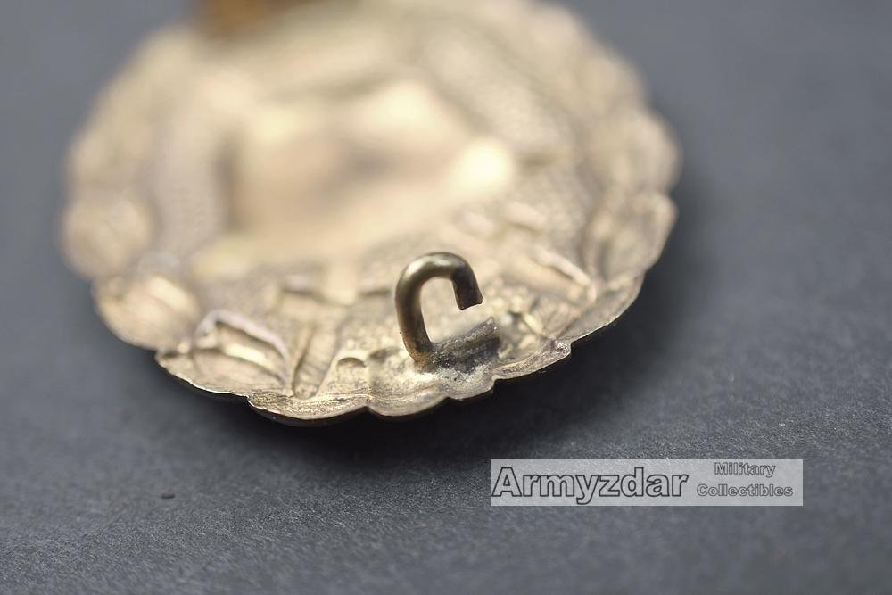 Verwundetenabzeichen WW1 in Gold — image 4