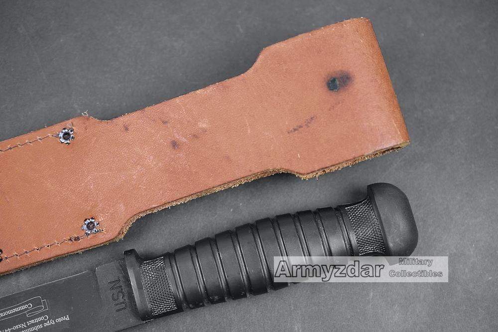 USN Mark 1 Knife 'Commemorative Edidition 1 of 200' — image 4