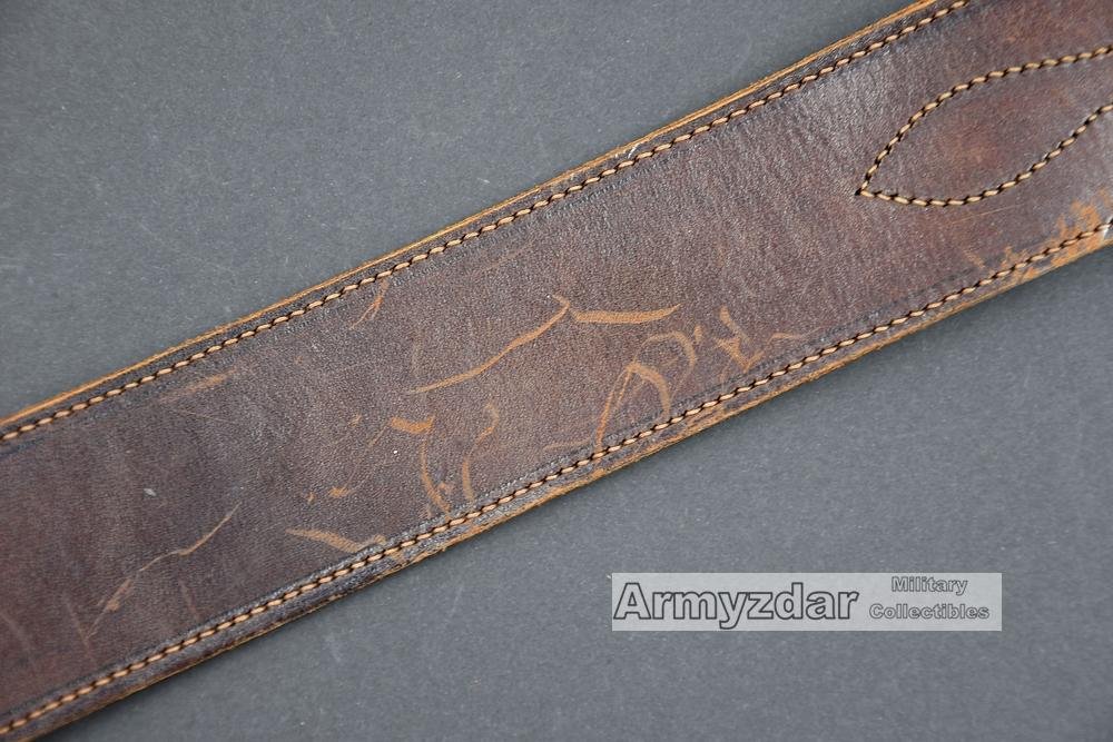 Czechoslovakian belt with cross strap — image 8