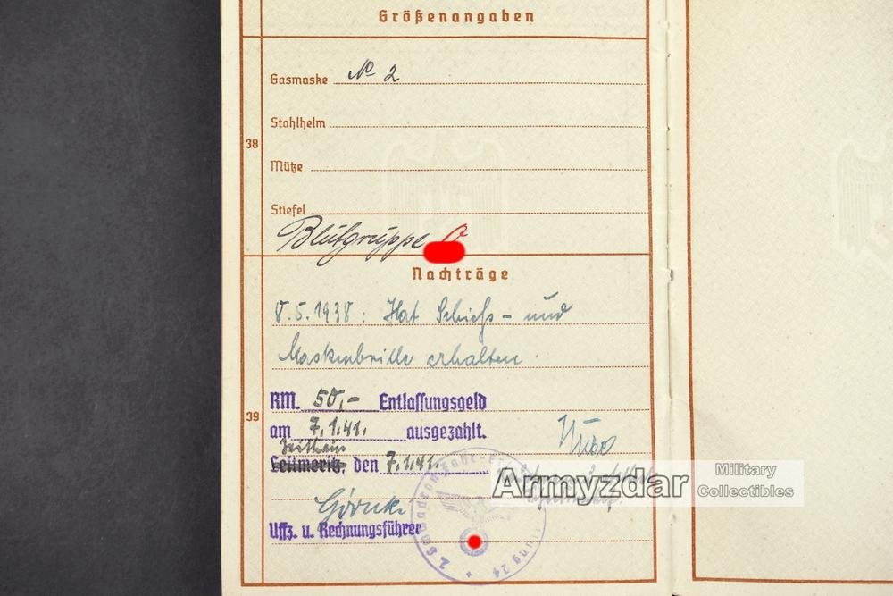 WH Wehrpaß „1./J.R.304' — image 12