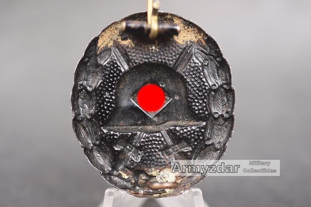 Verwundetenabzeichen 1939 in Schwarz 1. Modell — image 3