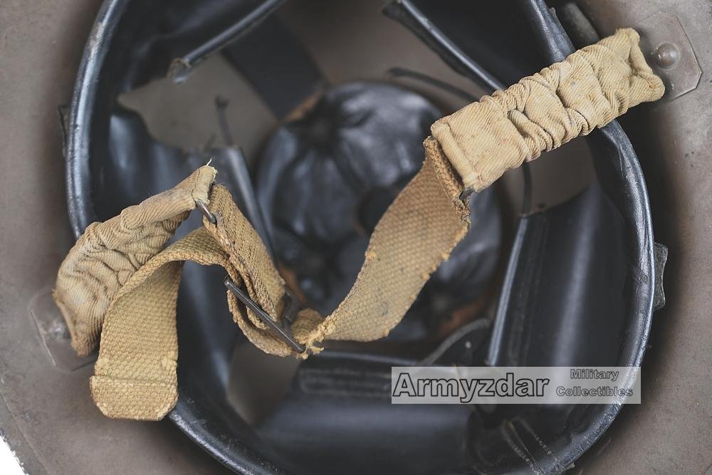 WW2 British Mk.II Camo Helmet 'Royal Anglian Regiment' — image 8