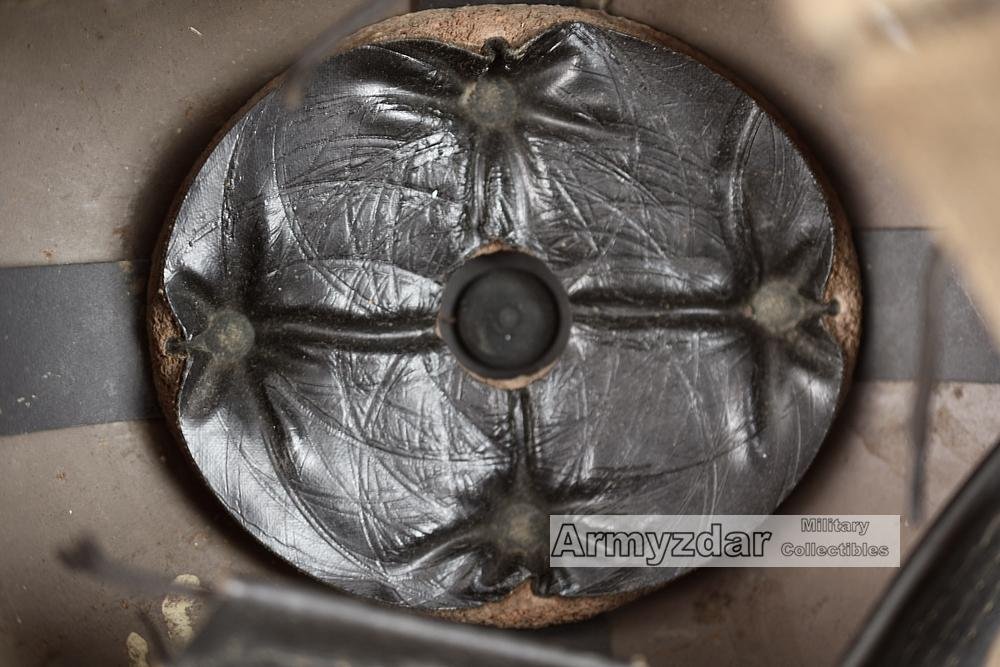 WW2 British Mk.II Camo Helmet 'Royal Anglian Regiment' — image 9