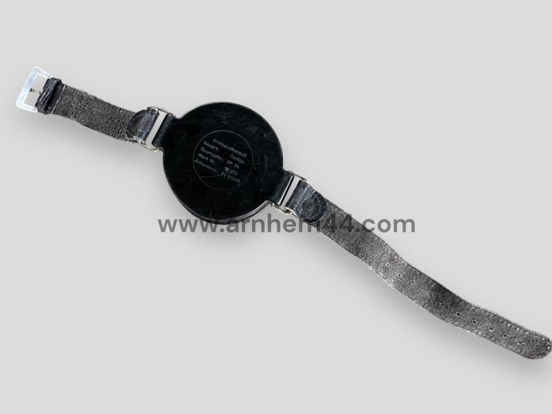 Luftwaffe Armband Kompass — image 2