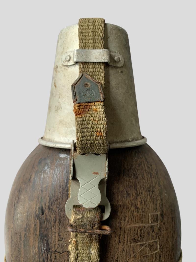 WH (HEER) Coconut Canteen and Cup — image 3