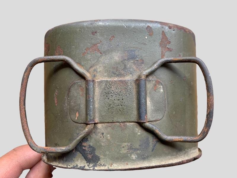 WH (HEER) M31 Canteen and Cup — image 6