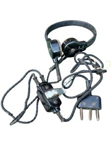 WH Panzer Model 'C' Throat Microphone