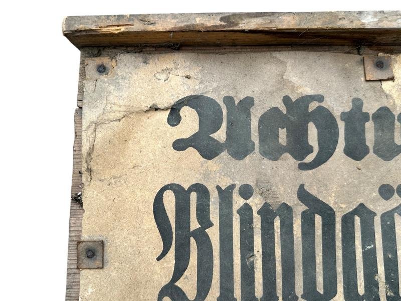 Wooden Sign 'Achtung Blindgänger Lebensgefahr' — image 7