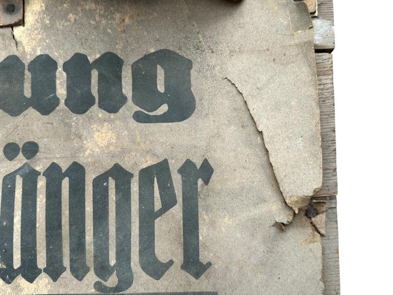 Wooden Sign 'Achtung Blindgänger Lebensgefahr' — image 9