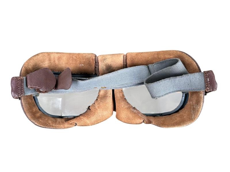 British Flying Goggles MKVIII in box — image 3