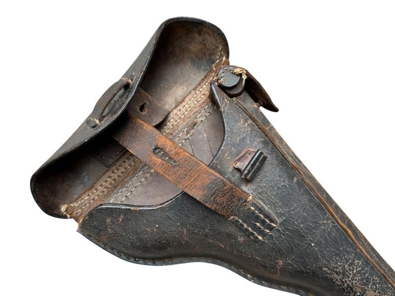 WWI P08 Artilery Leather Holster and cleaning rod — image 3