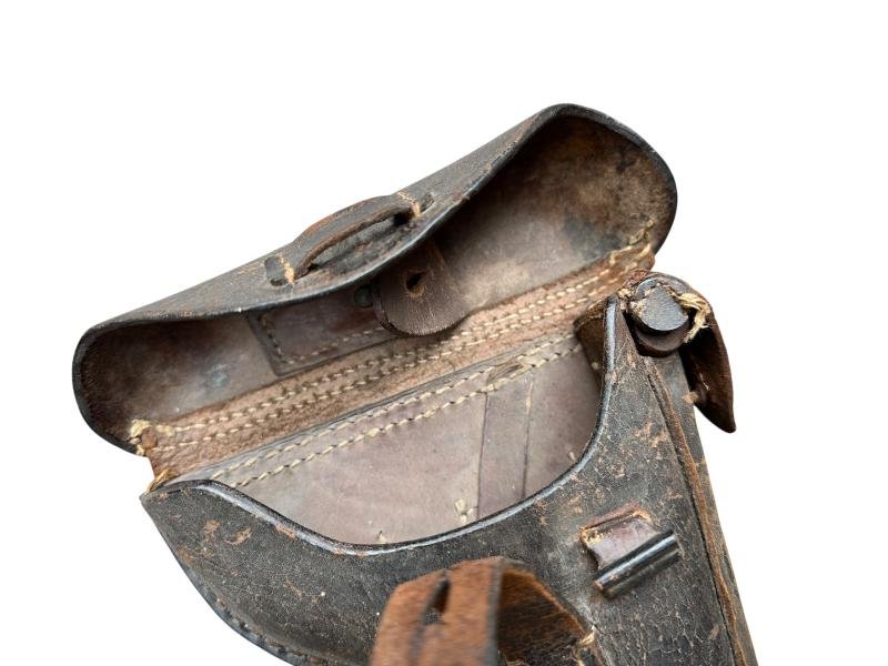 WWI P08 Artilery Leather Holster and cleaning rod — image 4