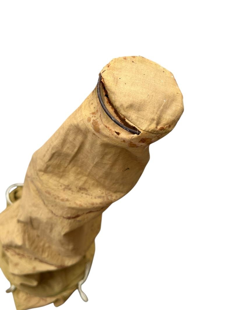 British WW2 Early Parachute-Extractor — image 3