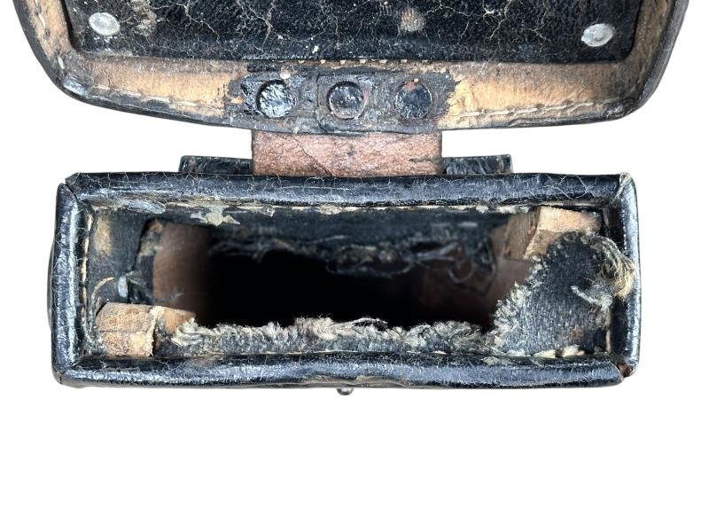 Wehrmacht 'Messdreieck 34' in Carrying Pouch — image 17