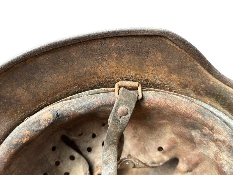 Waffen-SS M40 Ex Single Decal Helmet — image 10